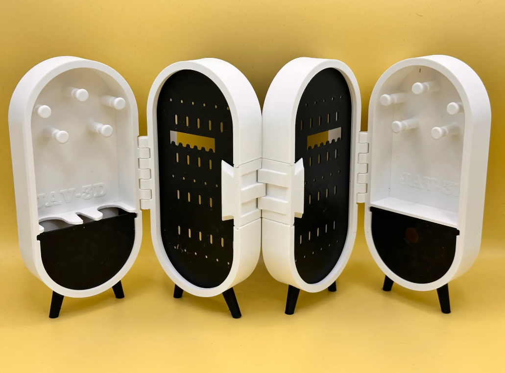 Travel Size Organizer 1 — 3D printed by Moon Studio 3D